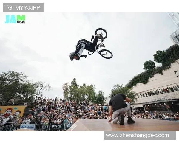 西安滑板队在极限运动嘉年华中以87分稳居积分榜首位